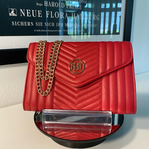 Badgley Mischka Bags Nwt Badgley Mischka Chevron Quilted Vegan